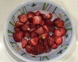 Foto del paso 6 de la receta: Cheesecake de frutilla light, sin azúcar y sin TACC… y sin cocción!!