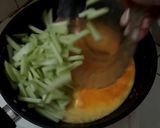 Foto langkah ke 7 dari resep Resep Lontong Sayur Labu Siam Udang.