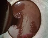 صورة لخطوة 4 من وصفة كعكة بصلصة الشوكولاتة 🍫