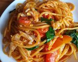 Foto langkah ke 6 dari resep Spaghetti goreng.