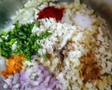 A picture of step 3 of Quinoa stuff paratha.