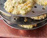 A picture of step 4 of Vegetable Broken wheat (daliya) Idli.