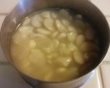 A picture of step 3 of Cauliflower white Korma Malabar masala curry.