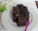 Foto langkah ke 12 dari resep Epic Chocolate Cake.