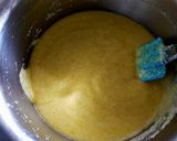 A picture of step 3 of Mango Sooji Cake.