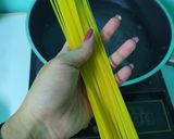 รูปขั้นตอนการทำที่ 1 ของ สปาเก็ตตี้ไก่สับ