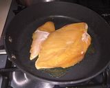 Foto del paso 8 de la receta: Pechugas de Pollo sobre pasta al Chipotle  Sonorense