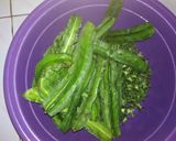 Foto langkah ke 1 dari resep Tumis kecipir daun so.
