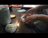 Foto del paso 1 de la receta: Pizza de berenjena con miel y vinagre balsámico