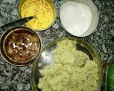 A picture of step 2 of Cauliflower kesariya Burfi.