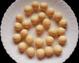 A picture of step 7 of Khoya Gulabjamun.