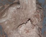 Foto langkah ke 5 dari resep Brownis coklat kukus.