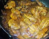 A picture of step 4 of Chicken Bhuna Masala.