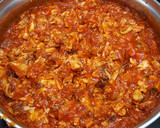 Foto del paso 1 de la receta: Atun con tomate y huevo poche