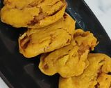 A picture of step 4 of Bea Pakoda.