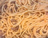 A picture of step 5 of Lebanese style spaghetti with minced meat and red sauce.