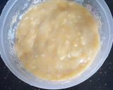 A picture of step 2 of Banana Cake.