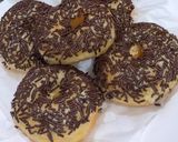 Foto langkah ke 8 dari resep Donat Super Empuk.