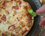 Foto langkah ke 6 dari resep Pizza Oven Empuk Dengan Crust Garing.