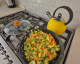 Foto del paso 4 de la receta: Revuelto de verduras SÚPER fácil de hacer en pocos minutos y re saludable! 🍲