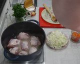 Foto del paso 1 de la receta: Carrilleras de cerdo en salsa de vino tinto