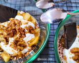 Foto del paso 9 de la receta: Delicia de yogur con manzana, nueces y chocolate