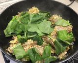 รูปขั้นตอนการทำที่ 8 ของ ข้าวผัดหมู