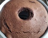 Foto langkah ke 4 dari resep Bolu coklat panggang 4 telur.