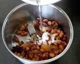 A picture of step 3 of Peanut chutney.