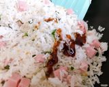 Hình bước làm 2 của món Cơm Chiên Jambon Tỏi Gấu