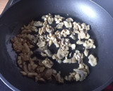 Foto del paso 3 de la receta: 219. Tortellinis de queso con atún y champiñones