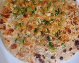 A picture of step 4 of Haray Lehsan k Parathay.