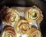 Foto del paso 3 de la receta: Flores de hojaldre con calabacín y queso