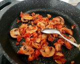 عکس مرحله 1 از دستور صبحانه پروتئینی(املت قارچ و تخم مرغ)
