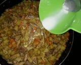 A picture of step 4 of Chicken pot pie.