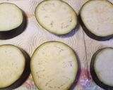 A picture of step 1 of Melanzane E Gamberi Gratinati.