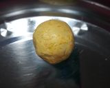 Gambar langkah 3 resipi Kuih koci labu leleh moden.