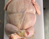 Foto del paso 6 de la receta: Pollo al horno relleno