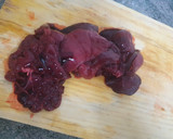 Foto del paso 1 de la receta: Hígados de pollo al vino tinto
