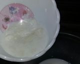 A picture of step 2 of Date milk shake.