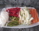Foto del paso 1 de la receta: Solomillo de pavo con verduras y salsa de soja