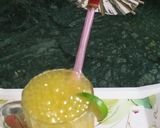 A picture of step 1 of Mango Mozitto.