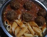 Foto del paso 6 de la receta: Fideos con salsa de albóndigas de carne! 🍲😁😋