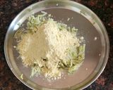 A picture of step 2 of Lauki ka kofta.