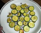 Foto del paso 3 de la receta: Bocaditos de salmón y calabacín