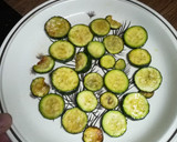 Foto del paso 3 de la receta: Bocaditos de salmón y calabacín