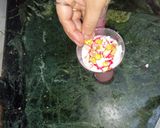 A picture of step 4 of Banana Roohafza Smoothie.