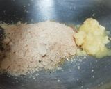 A picture of step 6 of Urad Dal Halwa.