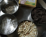 पिनट्स चाॅकलेट बार (peanuts chocolate bar recipe in marathi) रेसिपी स्टेप 1 फोटो 