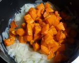Foto del paso 4 de la receta: Sopa de calabaza y cebolla 🧅🎃
